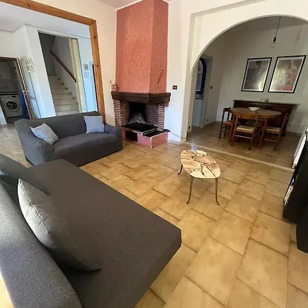 Platamona - Sul Mare, Wi-fi, Aria Condizionata, 8 Posti Holiday home Sorso